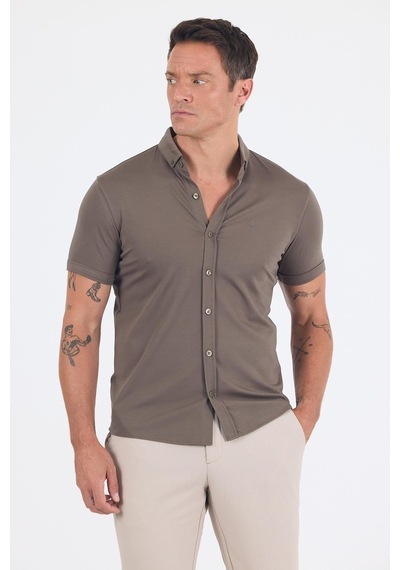 İmza Koyu Haki İtalyan Düğmeli Yaka Kısa Kol Cepsiz Slim Fit Gömlek 1004250255 Koyu Haki İmza Koyu Haki İtalyan Düğmeli Yaka Kısa Kol Cepsiz Slim Fit Gömlek 1004250255 Koyu Haki