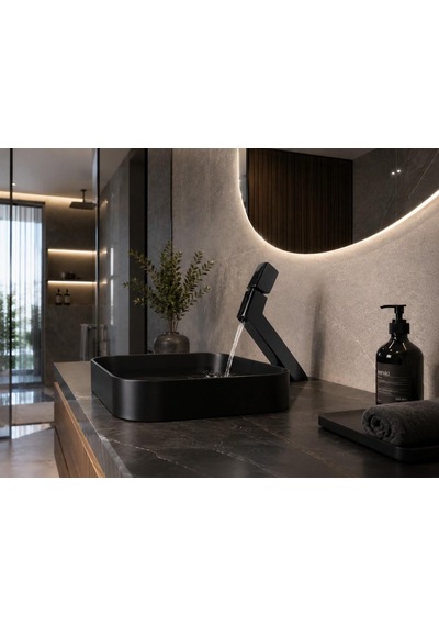 Ala Kısa Lavabo Bataryası Mat Sıyah Mat Siyah