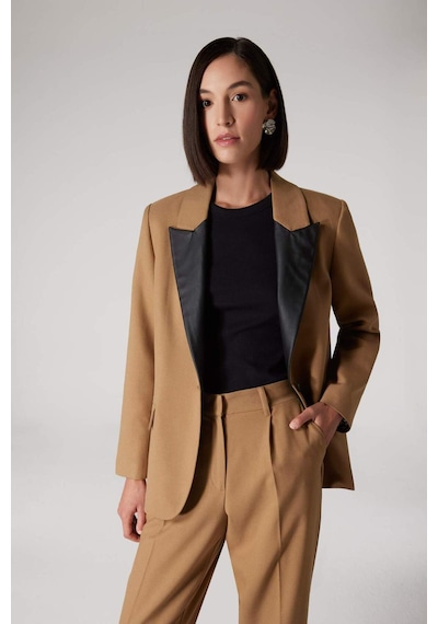 Defacto Sorbe x DeFacto Oversize Geniş Kalıp Ceket Yaka Suni Deri Detaylı Düğmeli Blazer Ceket D9887AX24AU Haki