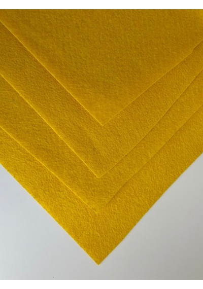 Sarı Renk Metrelik Ince Keçe Kumaş Keçe 1 Mm Aktivite Keçesi Renkli Keçe 1 Metre 100 Cm X 100 Cm