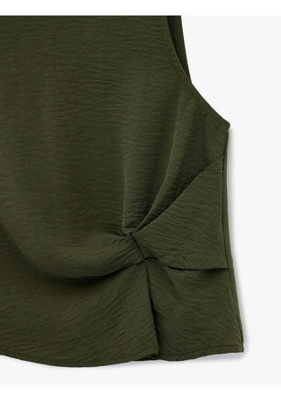 Koton Drape Detaylı Bisiklet Yaka Kolsuz Bluz Haki 6sak30012pw Haki Koton Drape Detaylı Bisiklet Yaka Kolsuz Bluz Haki 6sak30012pw Haki