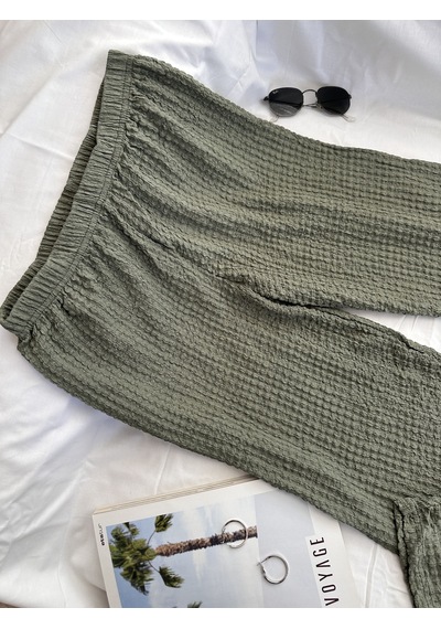 Intive Cool Comfort Waffle Kumaş Pamuklu Nefes Alabilir Basic Yazlık Jogger Pantolon Cepsiz Haki Intive Cool Comfort Waffle Kumaş Pamuklu Nefes Alabilir Basic Yazlık Jogger Pantolon Cepsiz Haki