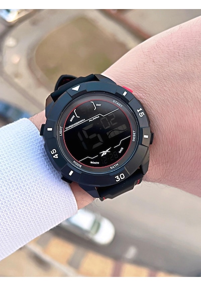 Reebok Silikon Kordon 50 Mt Suya Dayanıklı Dijital Seri Büyük Kasa Spor Erkek Kol Saati Rv.pbıg-bg02