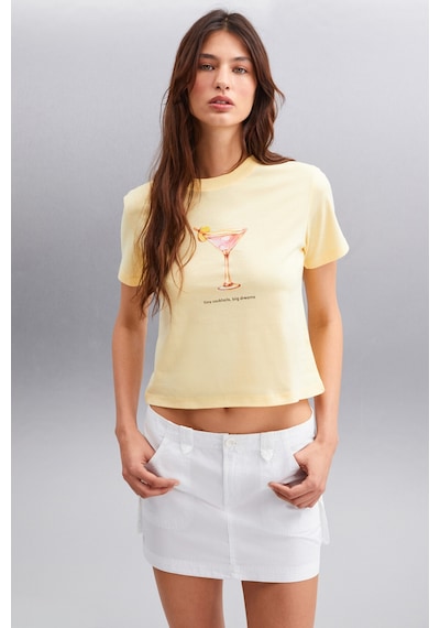 Grımelange Ivonne Kadın Cocktail Baskı Desenli Kısa Kollu Organik Pamuklu Bisiklet Yaka Crop Sarı T-shirt Grımelange Ivonne Kadın Cocktail Baskı Desenli Kısa Kollu Organik Pamuklu Bisiklet Yaka Crop Sarı T-shirt