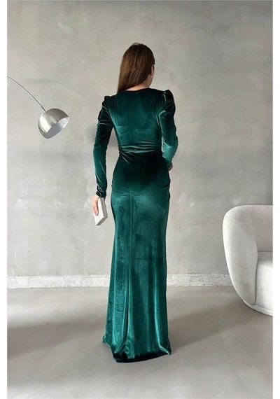 DefyModa Kadın Minimal Kadife Kumaş Kruvaze Yaka Yırtmaçlı Maxi Abiye Elbise Zümrüt