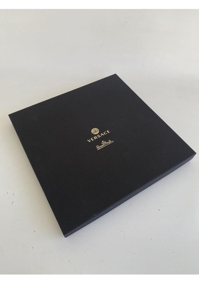 Versace Prestige Gala Düz Tabak 27 Cm 19325-403637-10227 Kırık