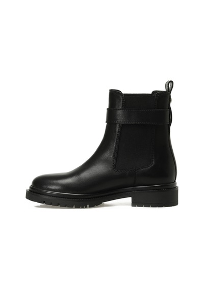 Nine West Ofenda 5pr Siyah Kadın Düz Bot 000000000102034085 Siyah Nine West Ofenda 5pr Siyah Kadın Düz Bot 000000000102034085 Siyah