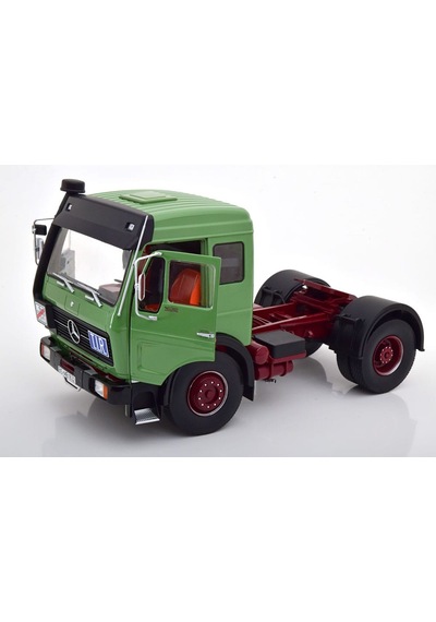 Venüs Hobi // 1:18 Road Kings Mercedes Benz Sk 1632 Çekici