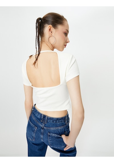 Koton Sırt Dekolteli Tişört Crop Kısa Kollu Fitilli Slim Fit Ekru 4sal10804ık Ekru