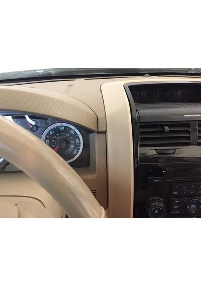 2012 Escape S8 Telefon Montaj Aparatı