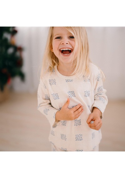 Antebies Organik Krem Ekose Çiçek Desenli Manşetli Uzun Kollu Tshirt Pantolon Kız Bebek Takım
