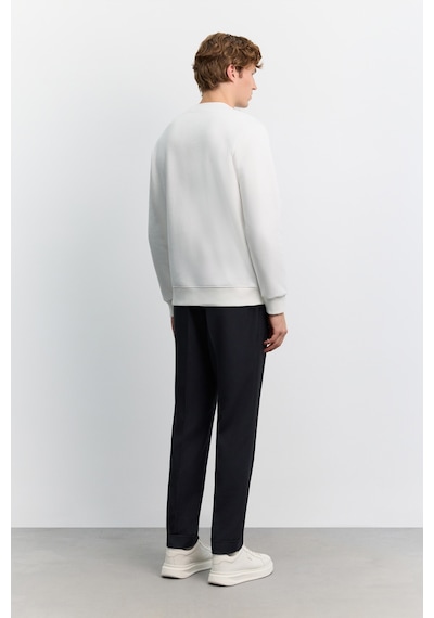 Avva Erkek Beyaz Bisiklet Yaka 3 İplik Şardonlu -5 Dereceye Dayanıklı Regular Fit Sweatshirt A62y1291