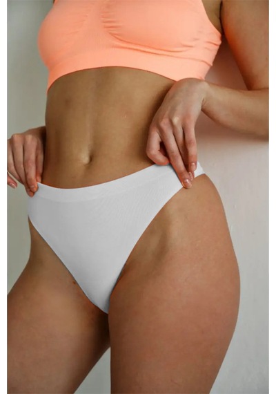 Navelli Model Düz Desensiz Örme Model Yumuşak Dikişli Spor String Külot Beyaz Renk Beyaz