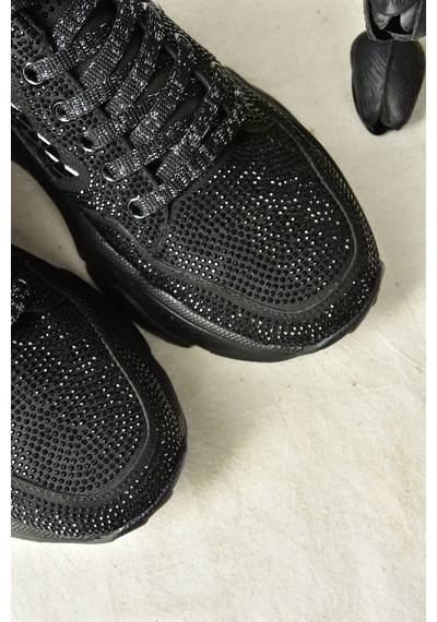Fox Shoes Siyah Metal Taş Detaylı Kadın Spor Ayakkabı M444302814 Siyah-sim Siyah