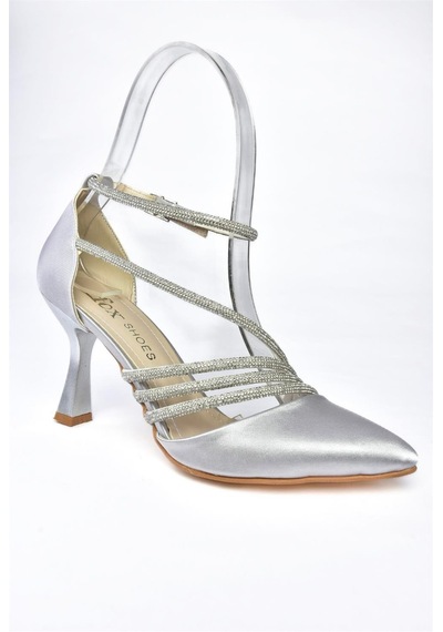 Fox Shoes P246065804 Gümüş Saten Kumaş İnce Topuklu Kadın Ayakkabı Gümüş