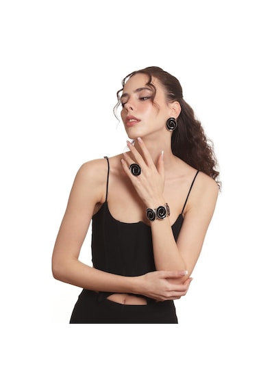Kadın Gümüş Renk Lak Kaplama Çivili Model Siyah Mineli Küpe &yüzük &bileklik Set Siyah