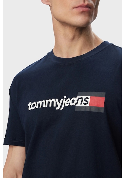 Tommy Jeans Logolu Pamuklu Regular Fit Bisiklet Yaka T Shirt Erkek T Shirt Dm0dm23406 C1g Lacivert Tommy Jeans Logolu Pamuklu Regular Fit Bisiklet Yaka T Shirt Erkek T Shirt Dm0dm23406 C1g Lacivert