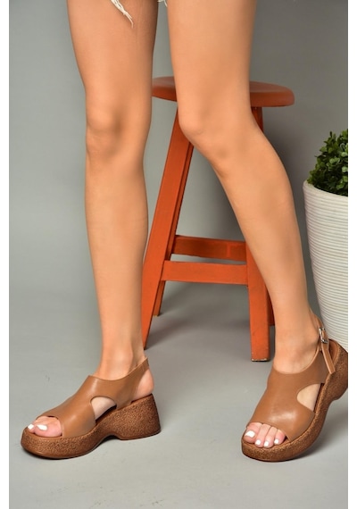 Fox Shoes S996945009 Taba Yüksek Tabanlı Kadın Sandalet Taba