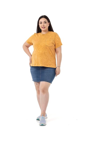Disentis Büyük Beden Parça Boyalı Bisiklet Yaka Kavisli Yırtmaçlı Hardal T-shirt-hardal Hardal