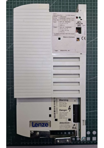 Lenze E82ev752 4c 7.5kw Sürücü 5.5/7.5 Kw 14,5/17,5 A 3 Phase Drıver