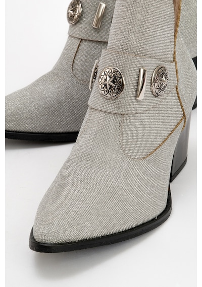 Luvishoes Luvi Shoes Kenda Gümüş Simli Arkadan Fermuarlı Tokalı Kadın Kalın Topuklu Bot Gümüş Luvishoes Luvi Shoes Kenda Gümüş Simli Arkadan Fermuarlı Tokalı Kadın Kalın Topuklu Bot Gümüş