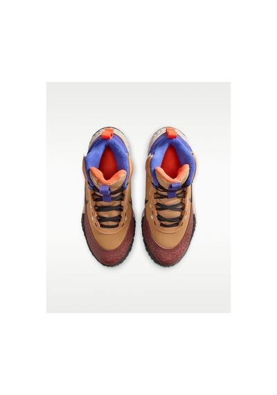 Nike Terrascout Older Kids' Boots With Reflective Design Accents Dar Kalıptır 1 Beden Büyük Alınız Bej