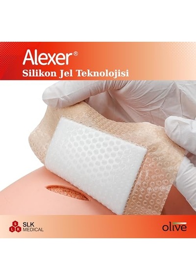 Silikon Jel Yapışkan Kenarlı Çok Katmanlı Steril Yara Örtüsü 15x15cm
