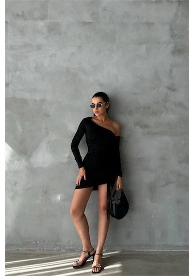 Dip Moda Kadın Siyah Tek Kol Büzgülü Mini Elbise Dpnbdf081 Siyah