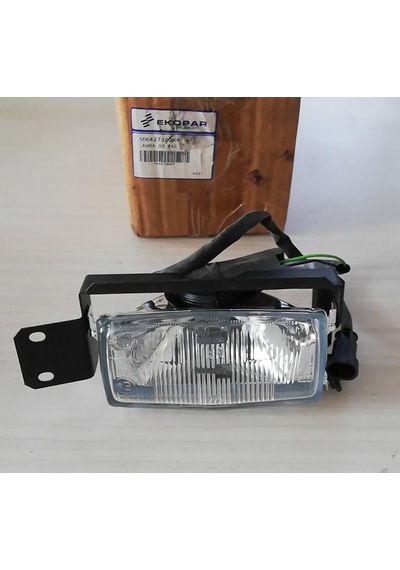 Valeo Mitsubishi Canter Sis Farı Sağ 97-00 MK427302