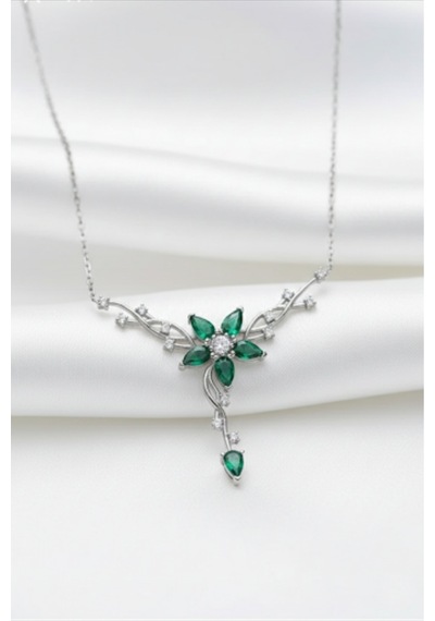 Çekirdekjewelry 925 Ayar Gümüş Zümrüt Taşlı Sarmaşık Kolye Rodyum