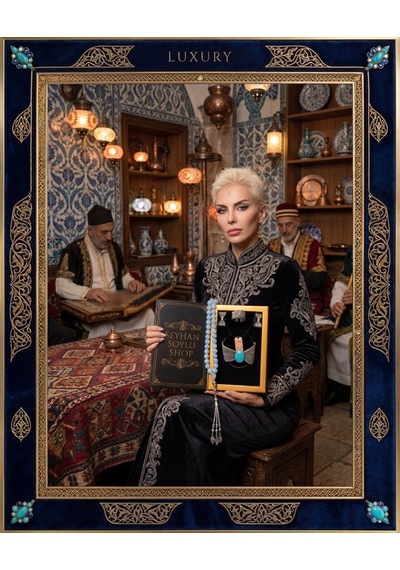 Luxury Seri Özel Tasarım Kitap Kutulu Kadın Takı Seti Ve Tesbih Kombin - Kolye Küpe Yüzük Bileklik Ekstra Boncuk Bileklik 6 Parça Hediyelik - Doğum Günü Yıl Dönümü Sevgililer Günü Gösterişli Hediye - L-00115 Bakır Luxury Seri Özel Tasarım Kitap Kutulu Kadın Takı Seti Ve Tesbih Kombin - Kolye Küpe Yüzük Bileklik Ekstra Boncuk Bileklik 6 Parça Hediyelik - Doğum Günü Yıl Dönümü Sevgililer Günü Gösterişli Hediye - L-00115 Bakır