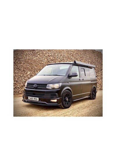 Volkswagen Transporter Yeni Nesil R Çamurluk Arması Küçük Boy Piano Black 2.1x4.5 Cm