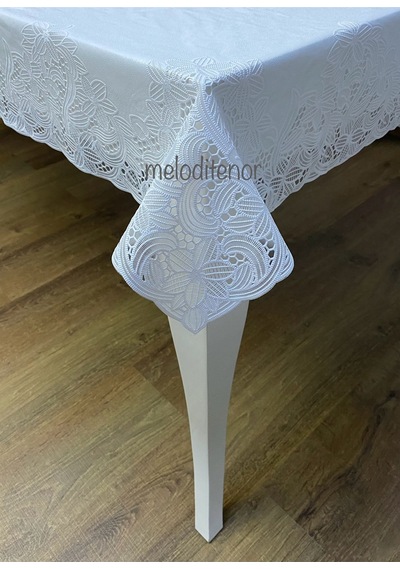 Dantel İşleme Görünümlü Kenarı Dalgalı Düz Kendinden Desenli Yıldız Çiçek Kalın Kaymaz Lüks Pvc Dikdörtgen Muşamba Masa Örtüsü 122 X 153 Cm Beyaz Dantel İşleme Görünümlü Kenarı Dalgalı Düz Kendinden Desenli Yıldız Çiçek Kalın Kaymaz Lüks Pvc Dikdörtgen Muşamba Masa Örtüsü 122 X 153 Cm Beyaz