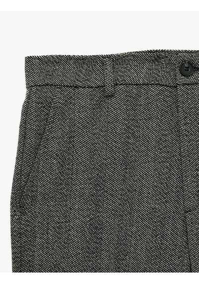 Koton Balıksırtı Desenli Cepli Klasik Pantolon Siyah Desenli 7wam40132nw