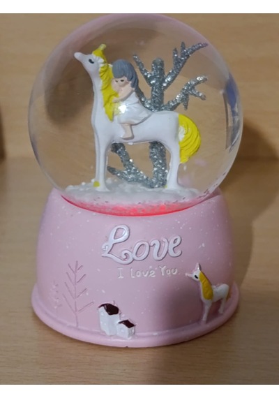 Unicorn Pilli Işıklı Müzikli Sulu Polyester 10 Cm 6,5 Cm Kar Küresi 001