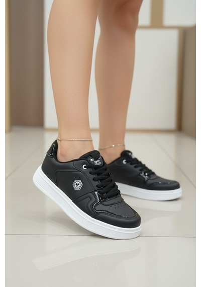 Enoch Yan Panel Logolu Lmbrck Model Düz Tabanlı Bağcıklı Kadın Sneaker Siyah Beyaz