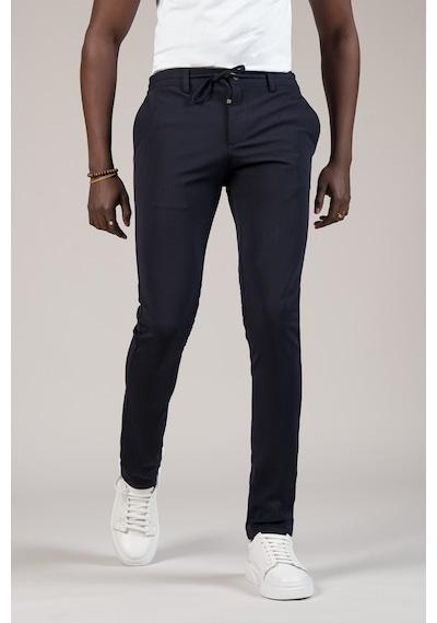 Advante Slimfit Dokulu Dar Paça Beli Lastikli Ve İplikli Yazlık Jogger Pantolon Lacivert Advante Slimfit Dokulu Dar Paça Beli Lastikli Ve İplikli Yazlık Jogger Pantolon Lacivert