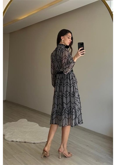 Neşeli Butik Kadın Yaka Lastikli Küçük Puantiyeli Midi Şifon Elbise Nm022 Siyah
