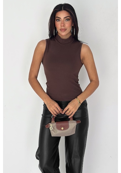 Noa & Noa Kadın Kolsuz Boğazlı Basic Body Sleek Core Kahverengi Noa & Noa Kadın Kolsuz Boğazlı Basic Body Sleek Core Kahverengi