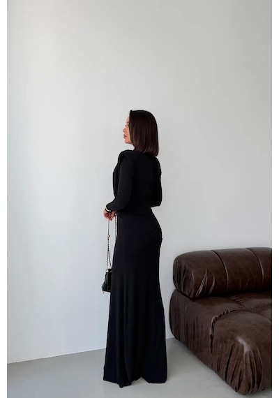 Feminist Siyah Pileli Degaje Yaka Uzun Elbise 475262731