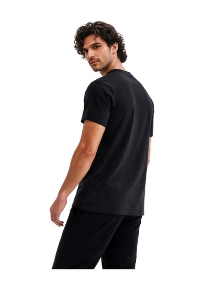 Arma Ar-ma Erkek Bisiklet Yaka Tişört Resim Baskili Örme Kumaş Regular Fit %100 Pamuk 30/2 Süprem Y31344448702 Siyah-s1 Arma Ar-ma Erkek Bisiklet Yaka Tişört Resim Baskili Örme Kumaş Regular Fit %100 Pamuk 30/2 Süprem Y31344448702 Siyah-s1