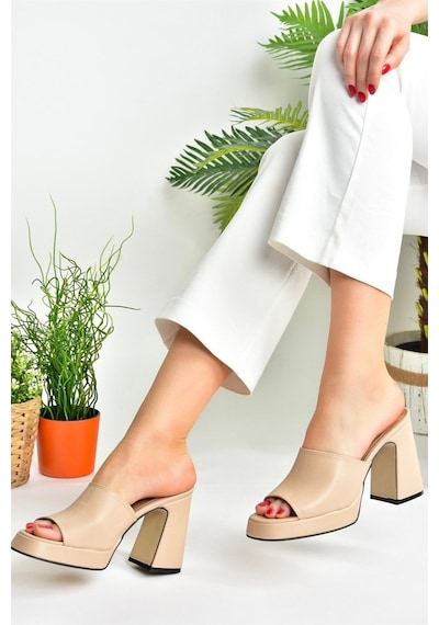 Fox Shoes Ten Kalın Topuklu Kadın Terlik M404100409