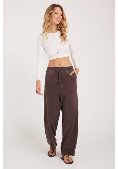 Tudors Kadın Regular Fit Klasik Kesim Pamuklu Geniş Paça Kahverengi Pantolon-39523 Kahverengi