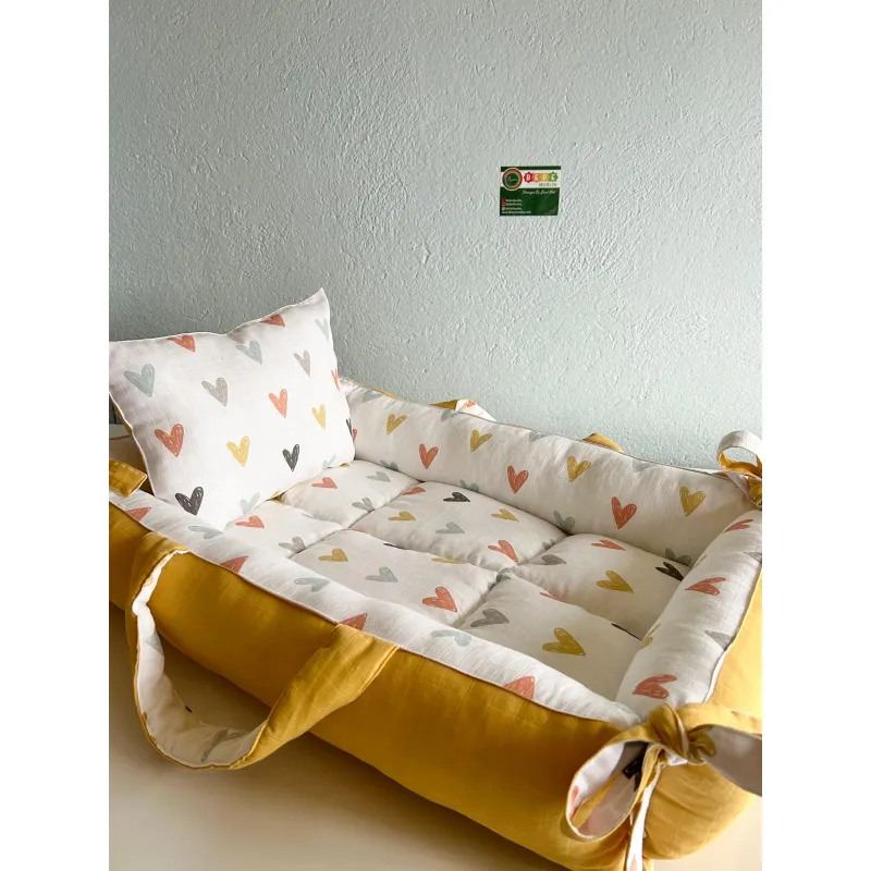 %100 Pamuk Çok Amaçlı Çift Katlı Çift Kullanımlı Müslin Anne Yanı Yatağı Kalp 40 x 90 x 10 CM