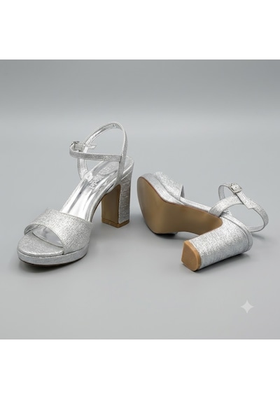 Kindep Park Moda Tek Bant Platform 1 Cm Kadın Topuklu 8 Cm Ayakkabı Gumüş