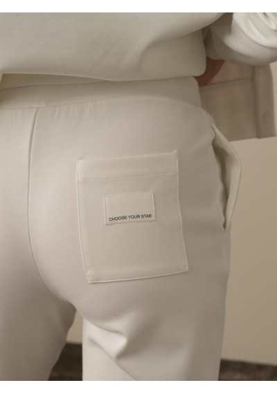Xint Kırık Beyaz Pamuk Dokulu Regular Fit Sweat Pantolon 470406