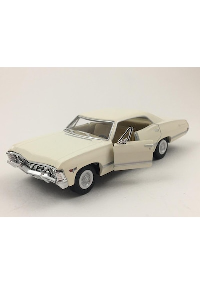 Kinsmart 1967 Chevrolet Impala 1:43 Krem Çek Bırak Model Araba