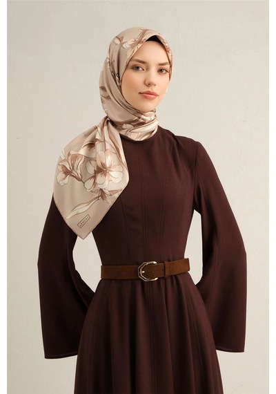 Armine Çiçek Desenli Saf İpek Sura Eşarp 9304 - 90 X 90 / Vizon - 32 Vizon - 32