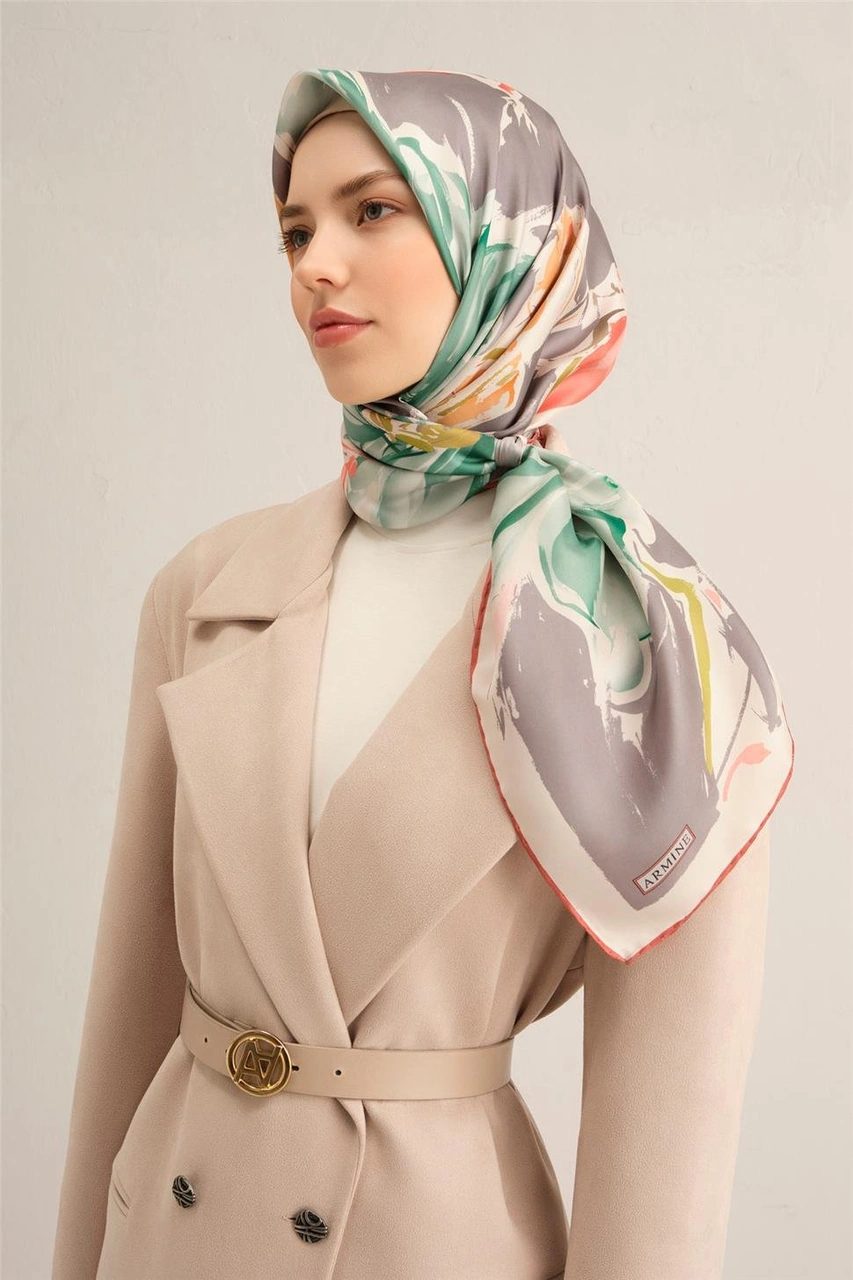 Armine Çiçek Desenli Saf İpek Twill Eşarp 9337d 01 Gri