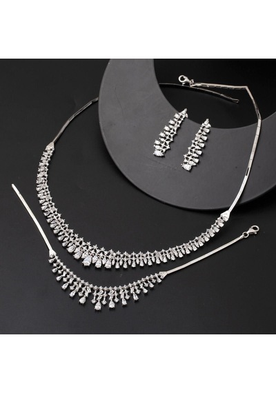 Damlalar Beyaz Altın Üçlü Set 14 Ayar Stpj33610
